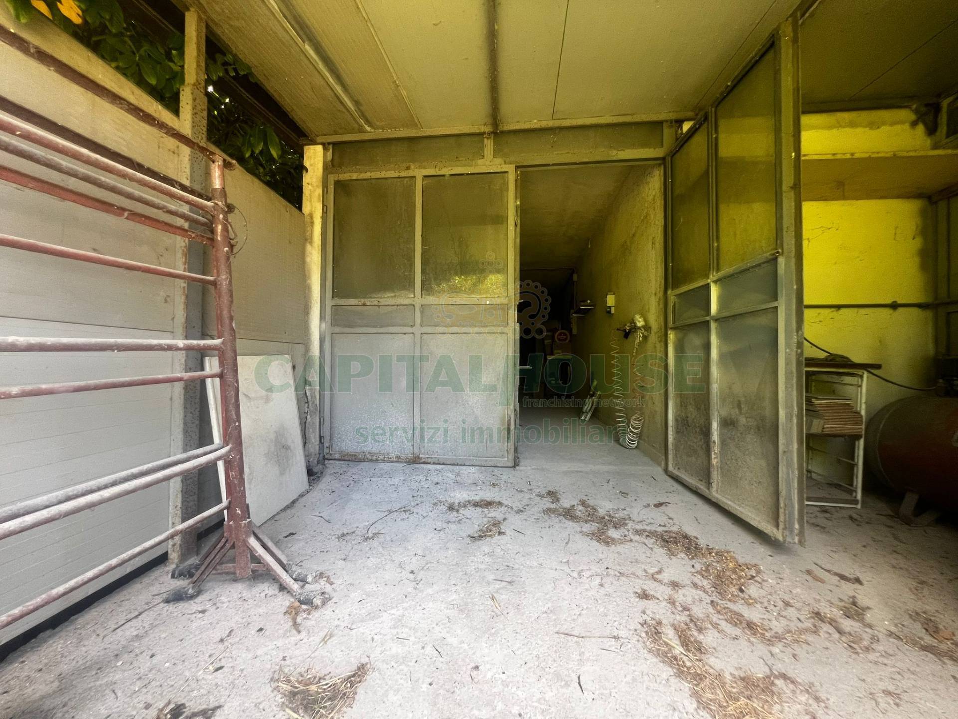 Commerciale in affitto a Manocalzati