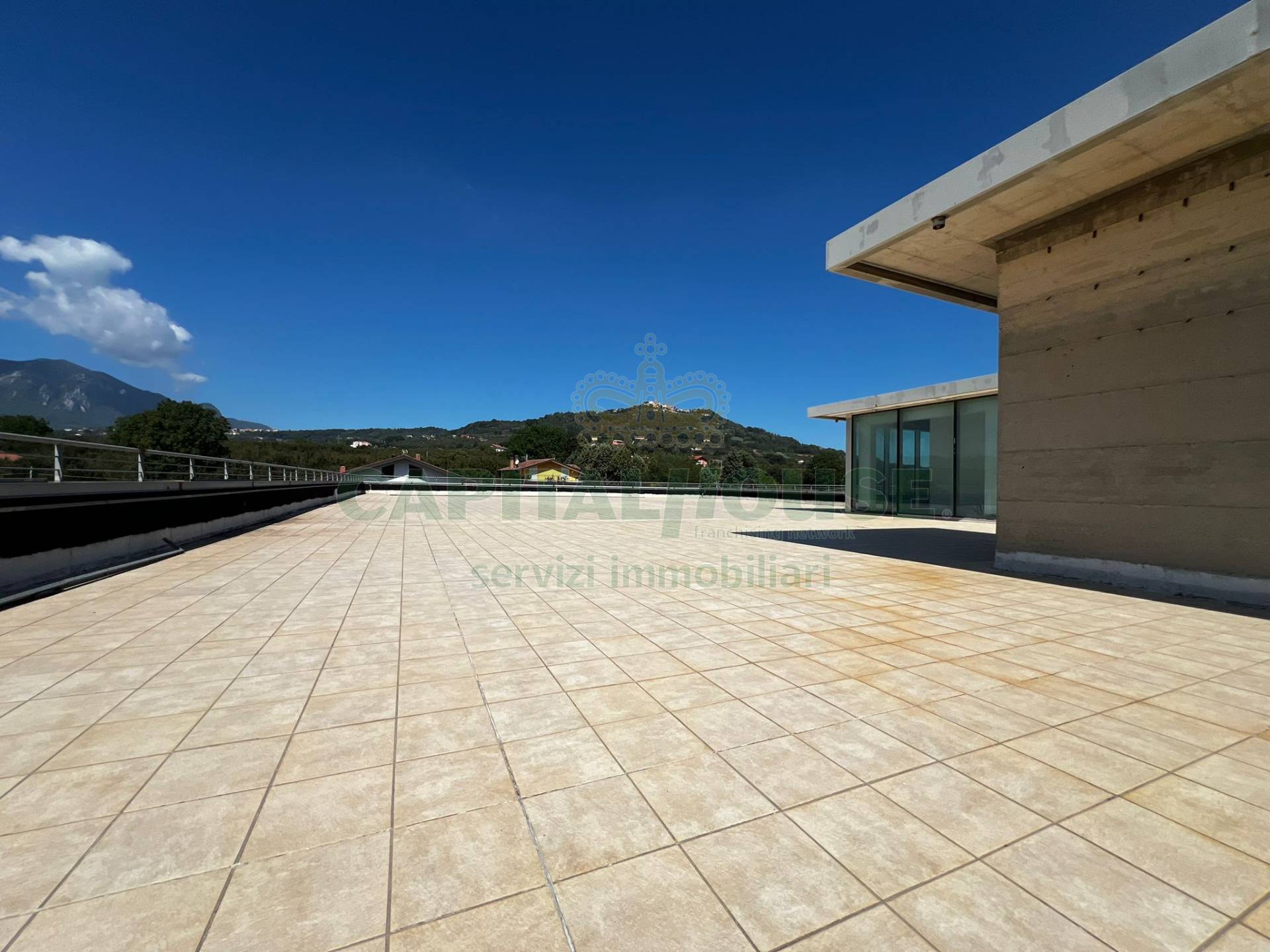 Capannone in affitto a Montefredane