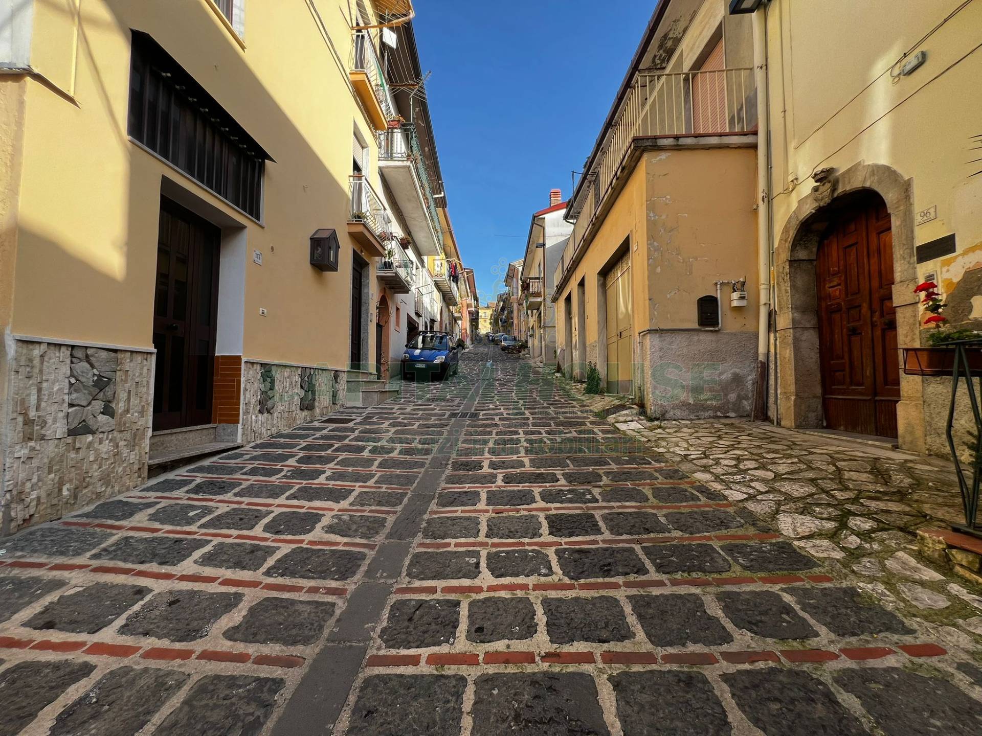 S.Indipendente in vendita a Grottolella