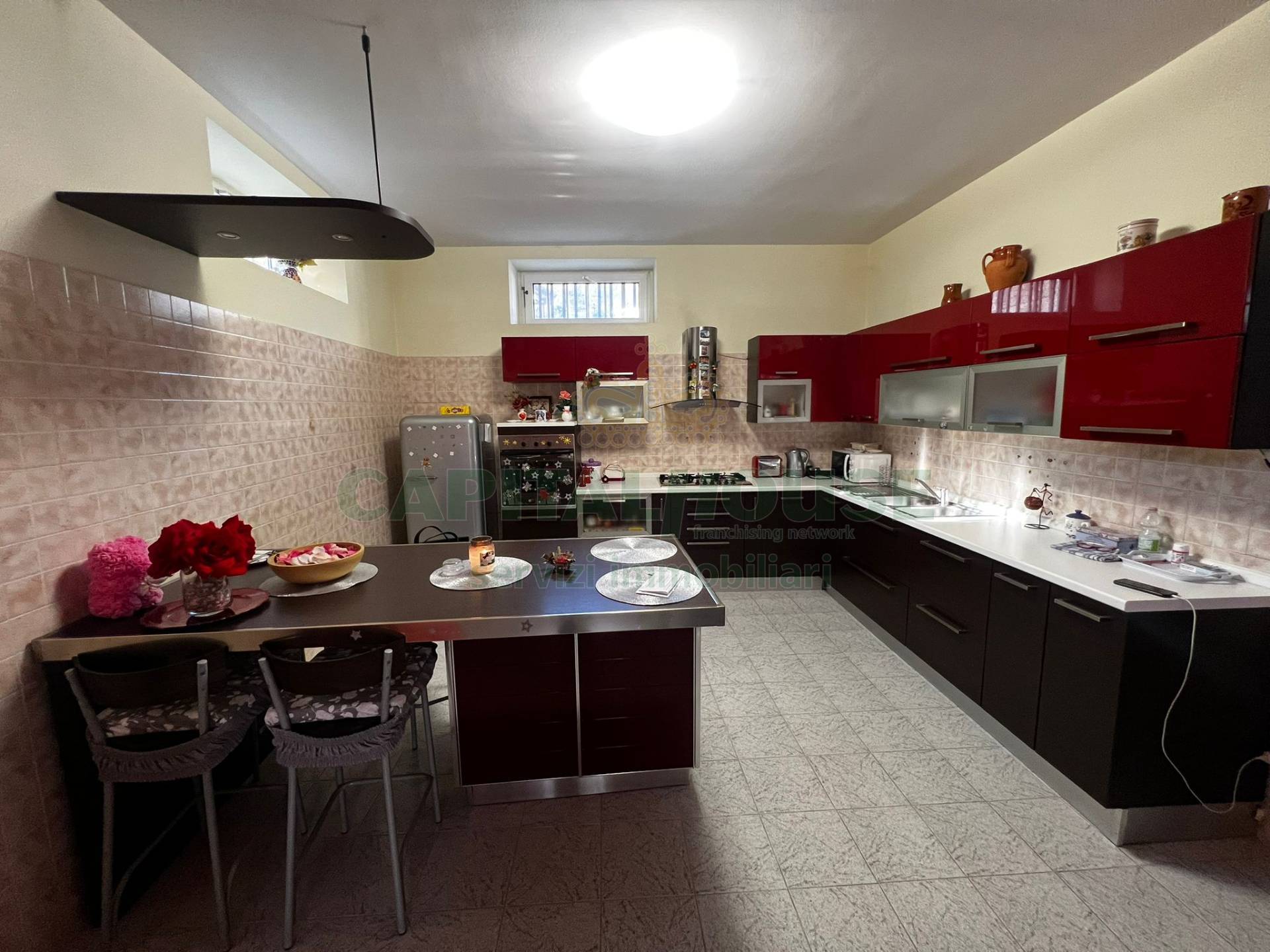 S.Indipendente in vendita a Prata di Principato Ultra