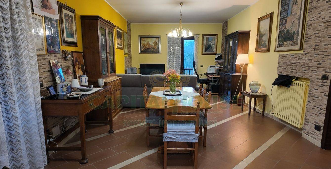 Appartamento in vendita a Aiello del Sabato