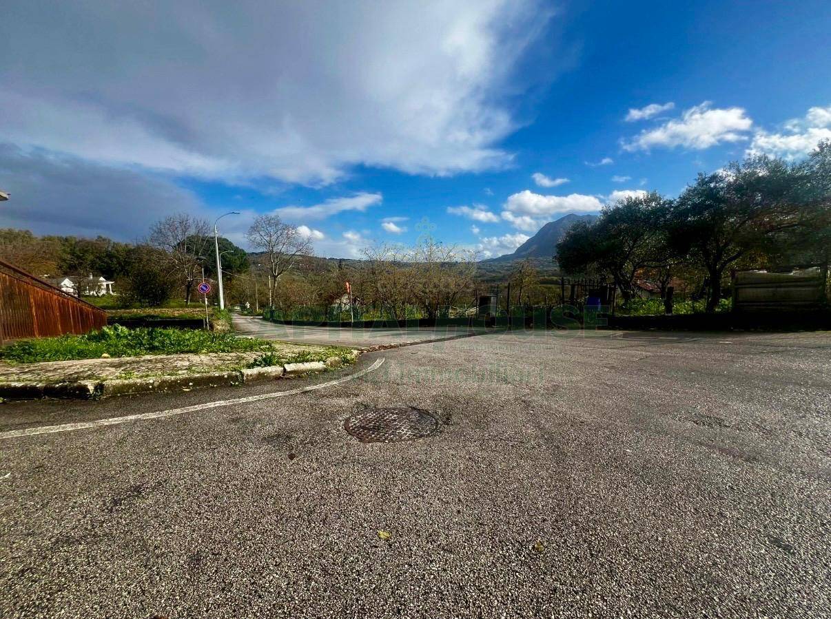 Appartamento in vendita a Candida