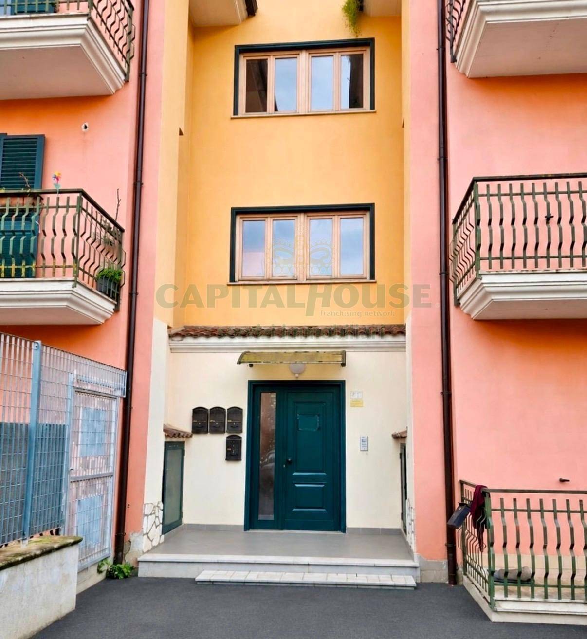 Appartamento in vendita a Pratola Serra