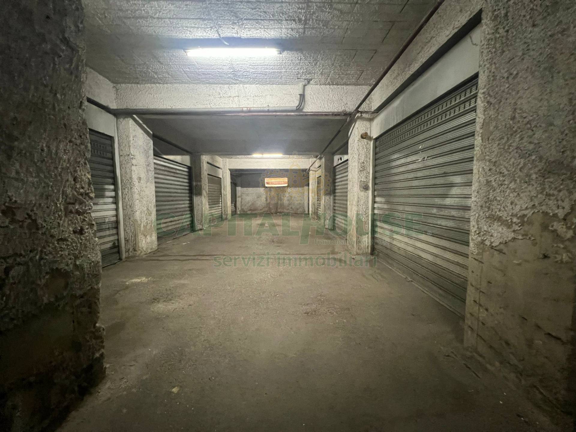 Box o garage in vendita a Atripalda