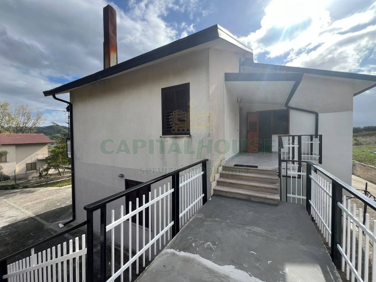 Villa in vendita a Montemarano