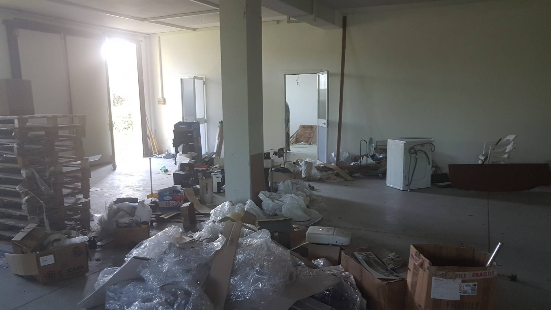 Locale commerciale in vendita a San Benedetto del Tronto