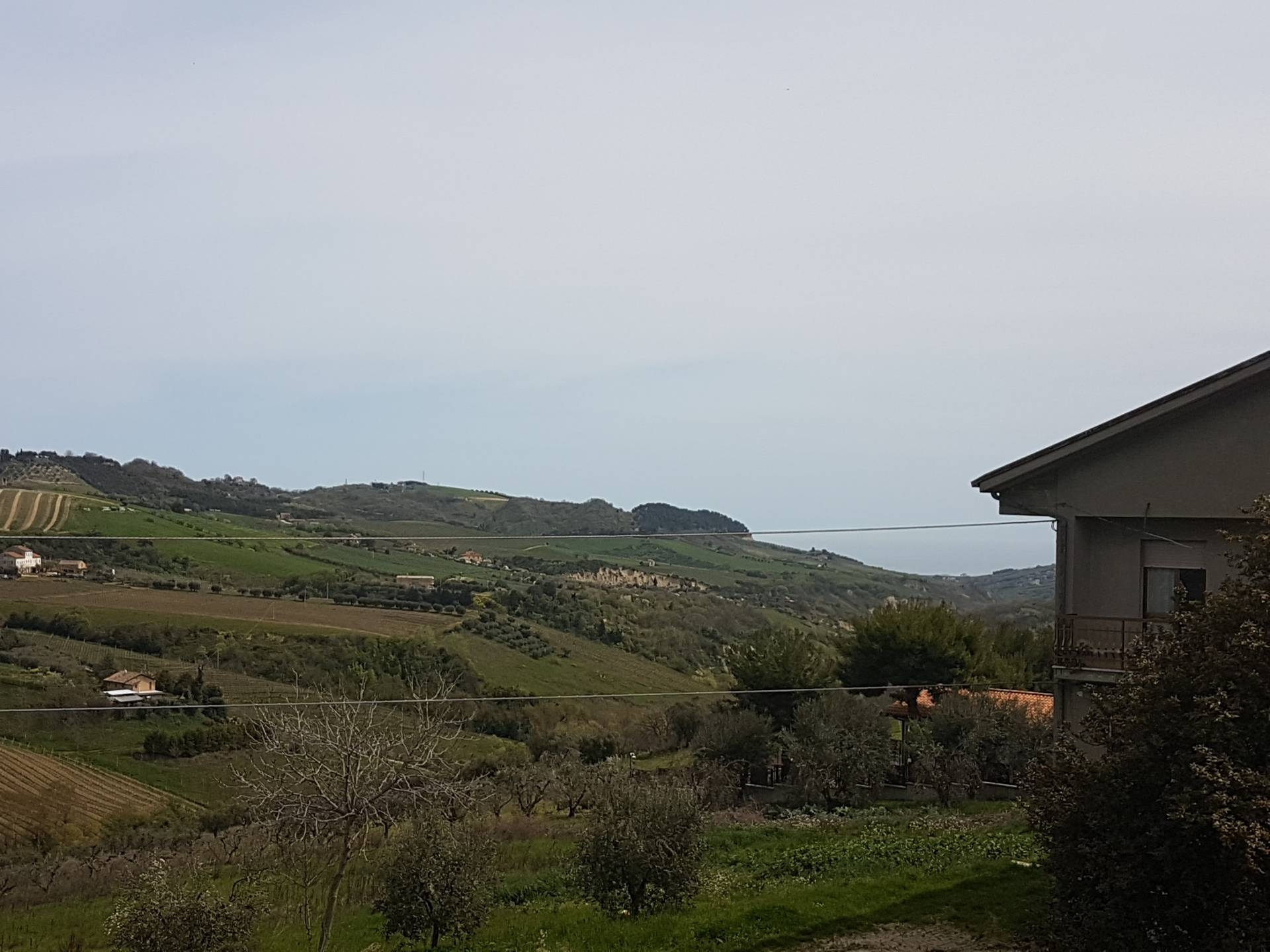 Casolare in vendita a Acquaviva Picena, Forola