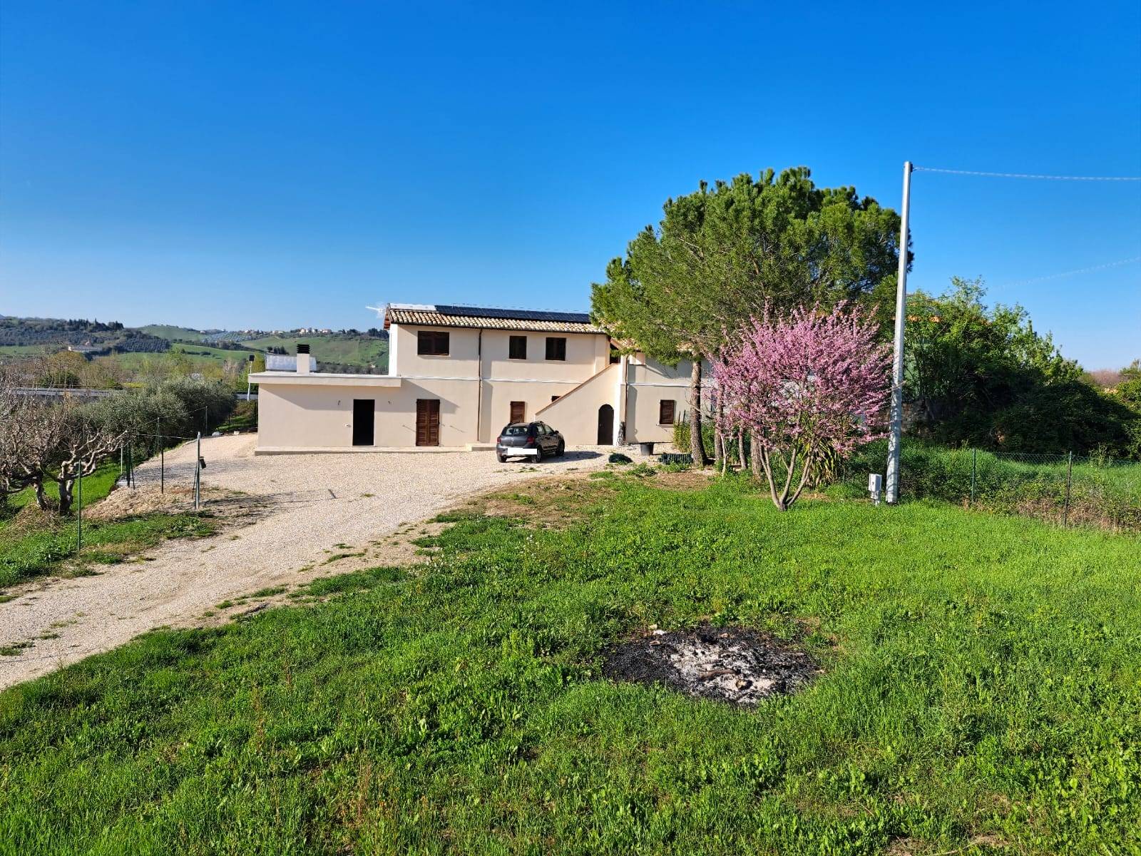 Casa singola in vendita a Maltignano, Caselle di Maltignano