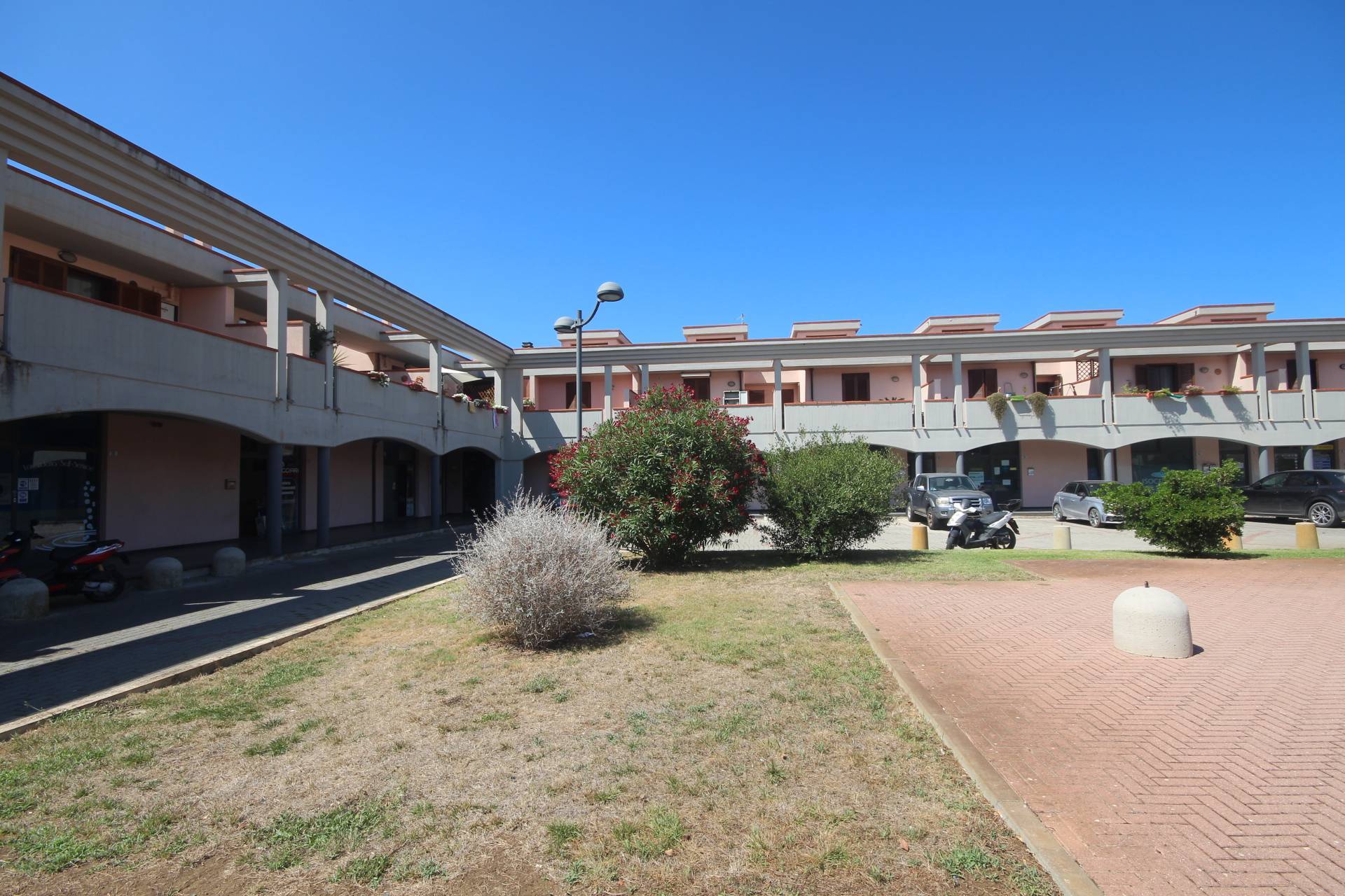 Locale commerciale in vendita a Orbetello, Orbetello Scalo