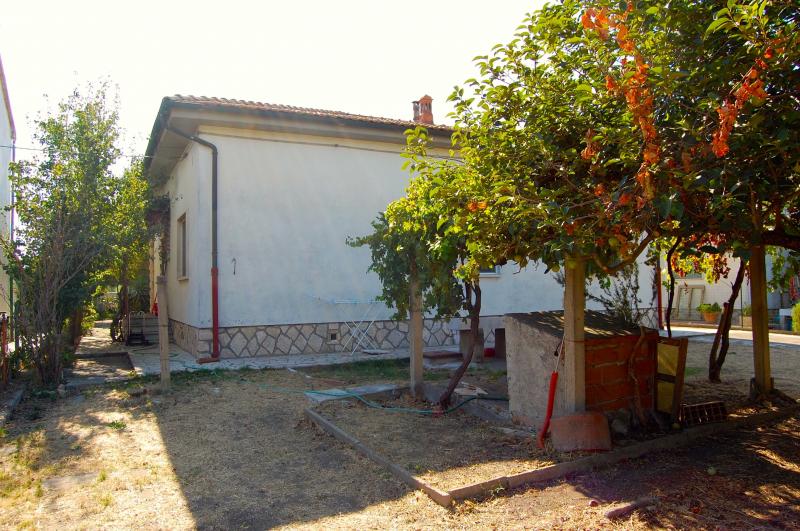 Casa indipendente in vendita a Orbetello, Albinia