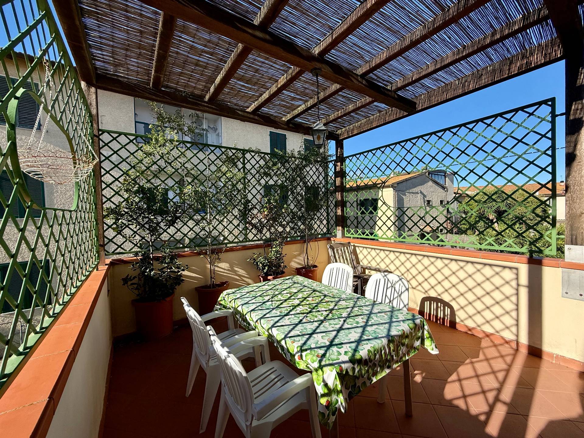 Appartamento indipendente in vendita a Magliano in Toscana