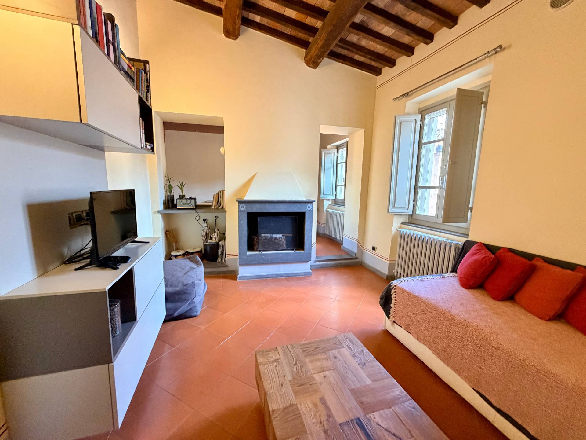 Appartamento in vendita a Orbetello, Centro storico