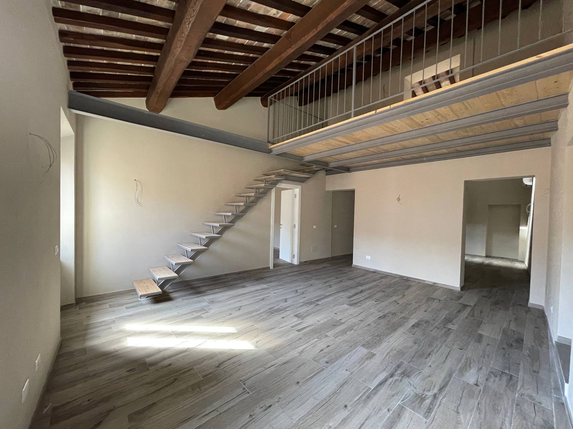 Appartamento in vendita a Orbetello, Centro storico