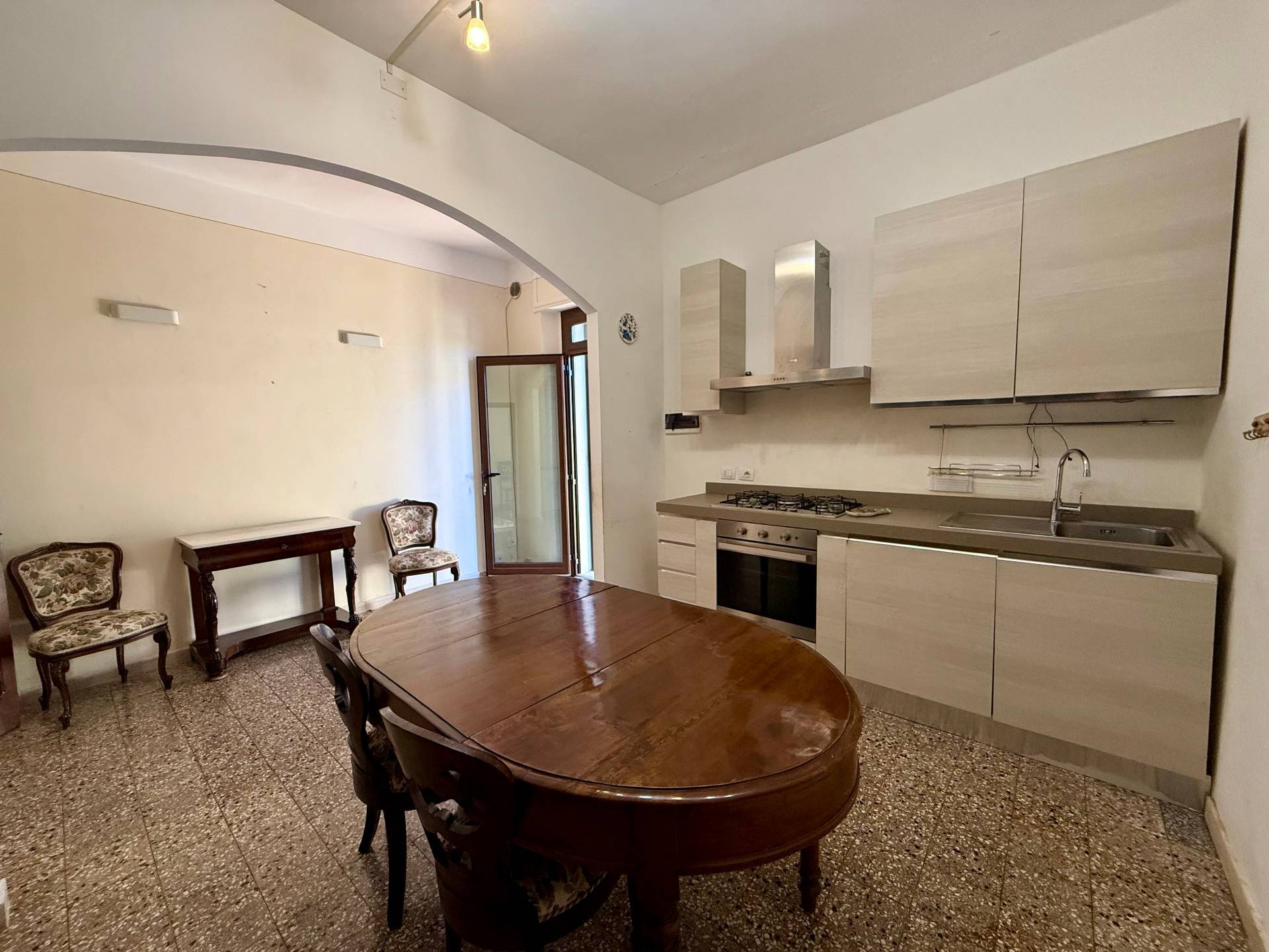 Appartamento indipendente in vendita a Magliano in Toscana