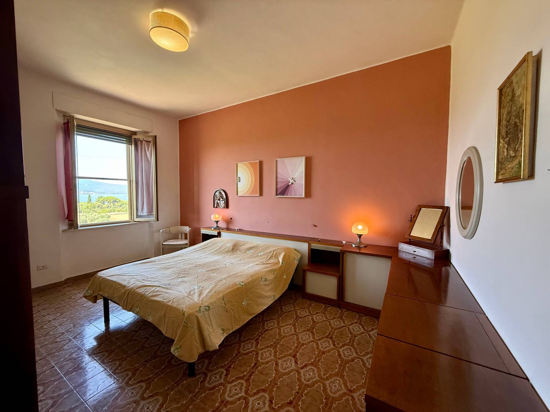 4 o pi locali in vendita a Orbetello, Orbetello Scalo