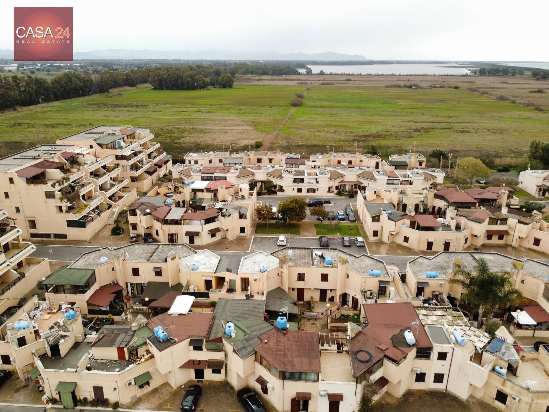 Trilocale con terrazzo, Latina borghi lido di