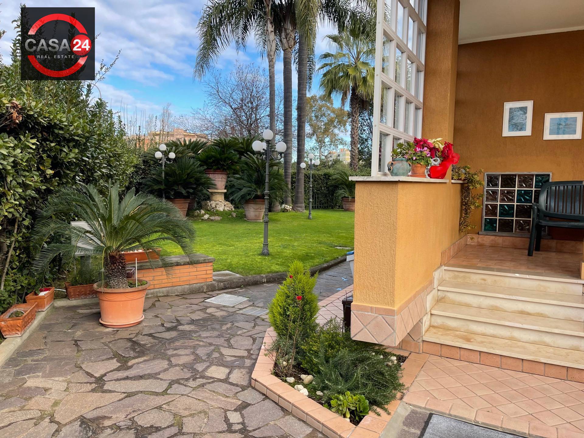 Villa in vendita a Latina, Q3 Centro Morbella