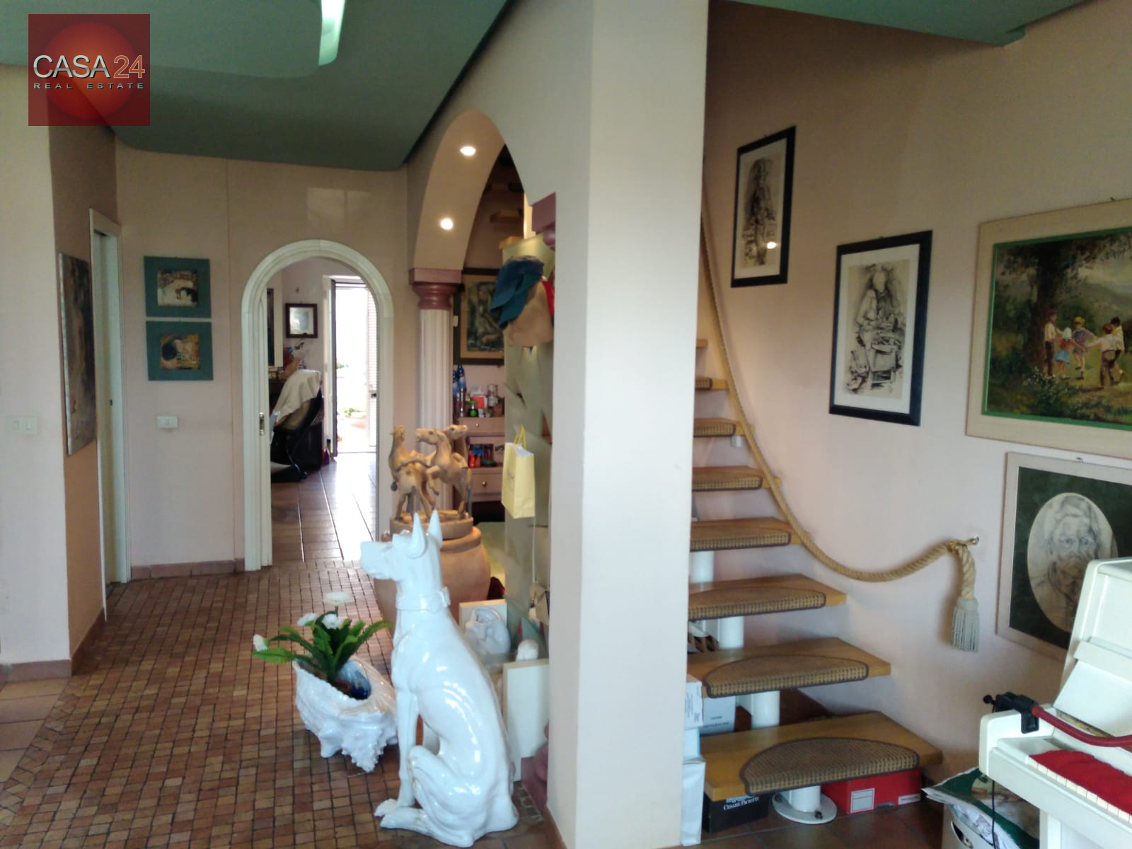 Villa in vendita a Latina, R0 Zona Centrale