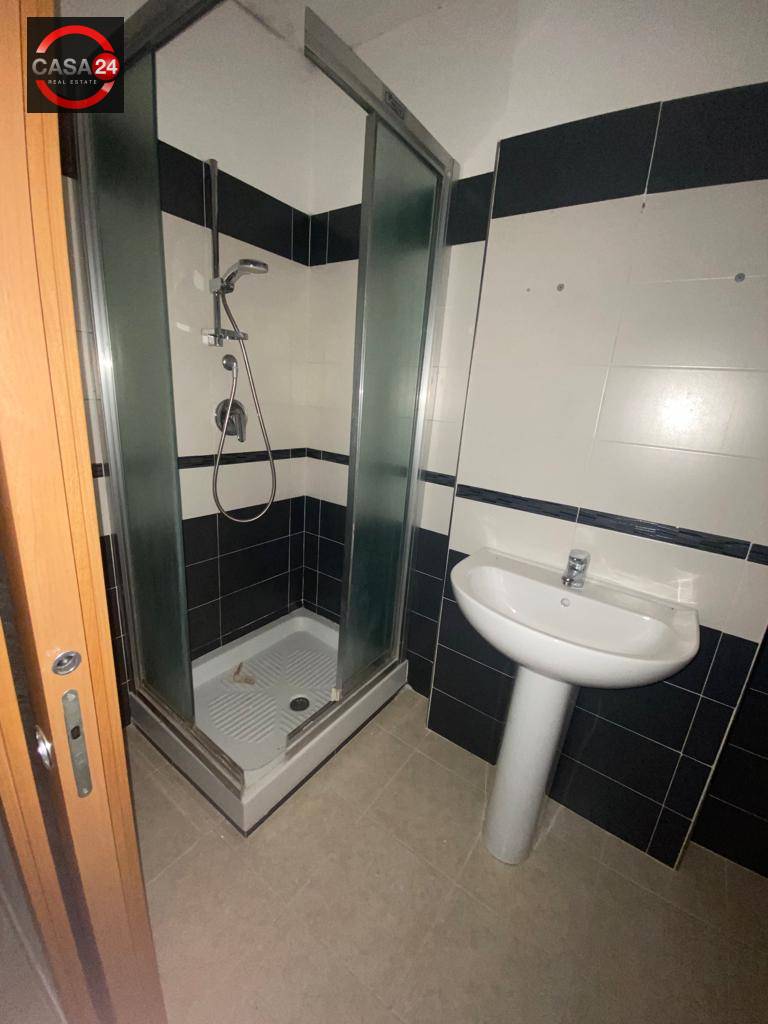 Appartamento con giardino in vendita a Latina, Latina Scalo