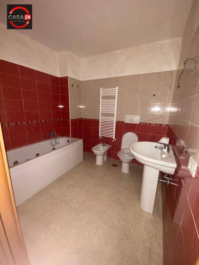 Appartamento con giardino in vendita a Latina, Latina Scalo