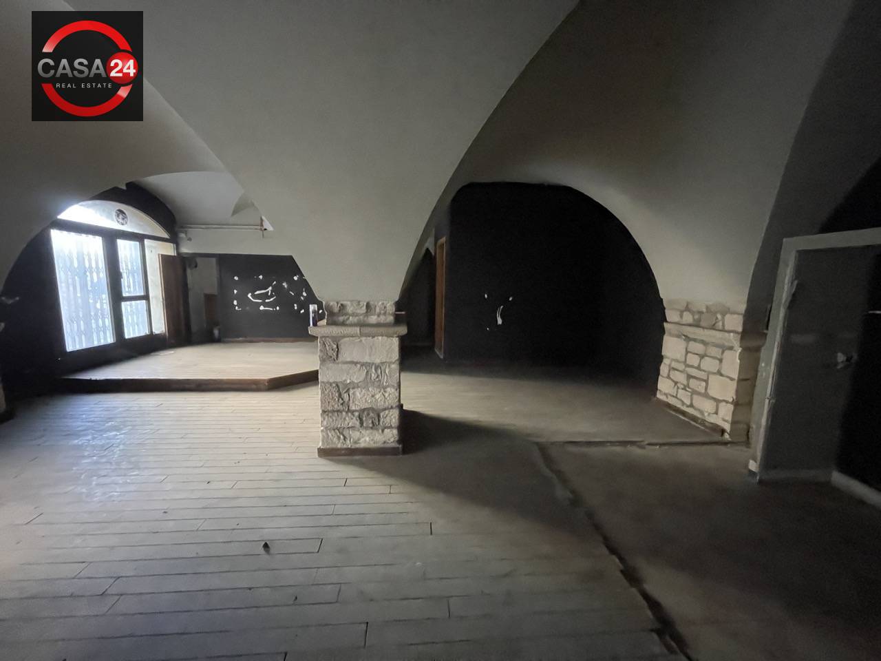 Locale commerciale in vendita a Priverno