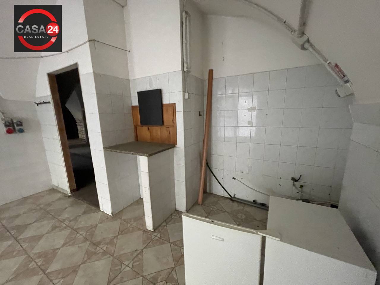 Locale commerciale in vendita a Priverno