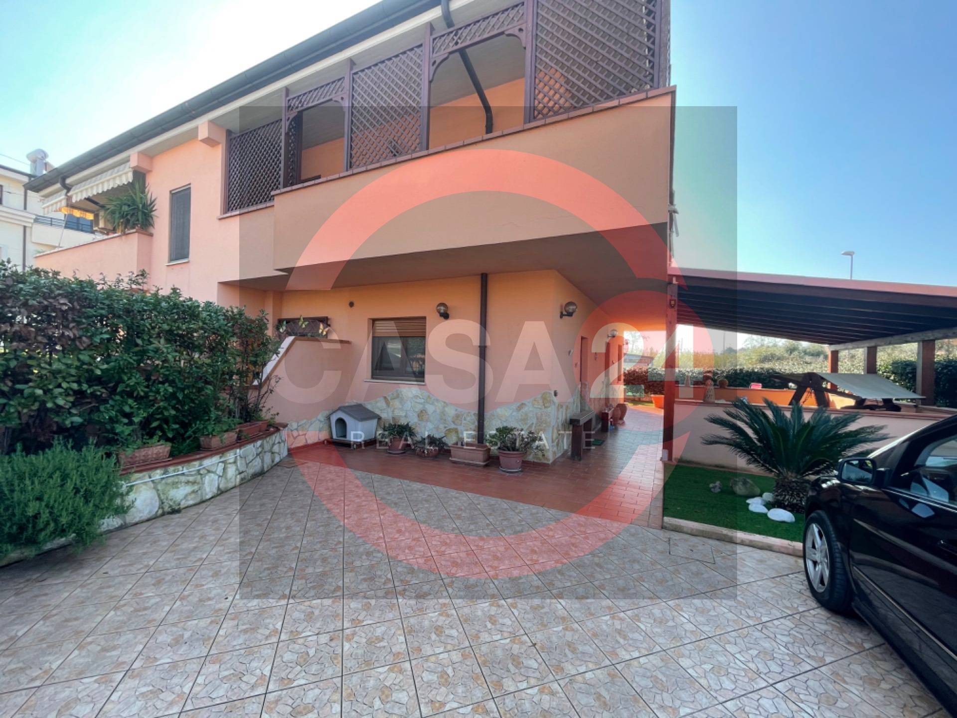 Villa in vendita a Sermoneta, Ponte Nuovo