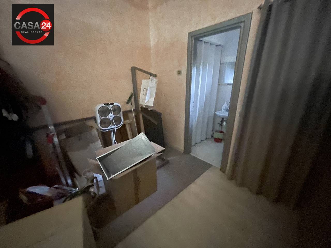 Locale commerciale in vendita a San Felice Circeo