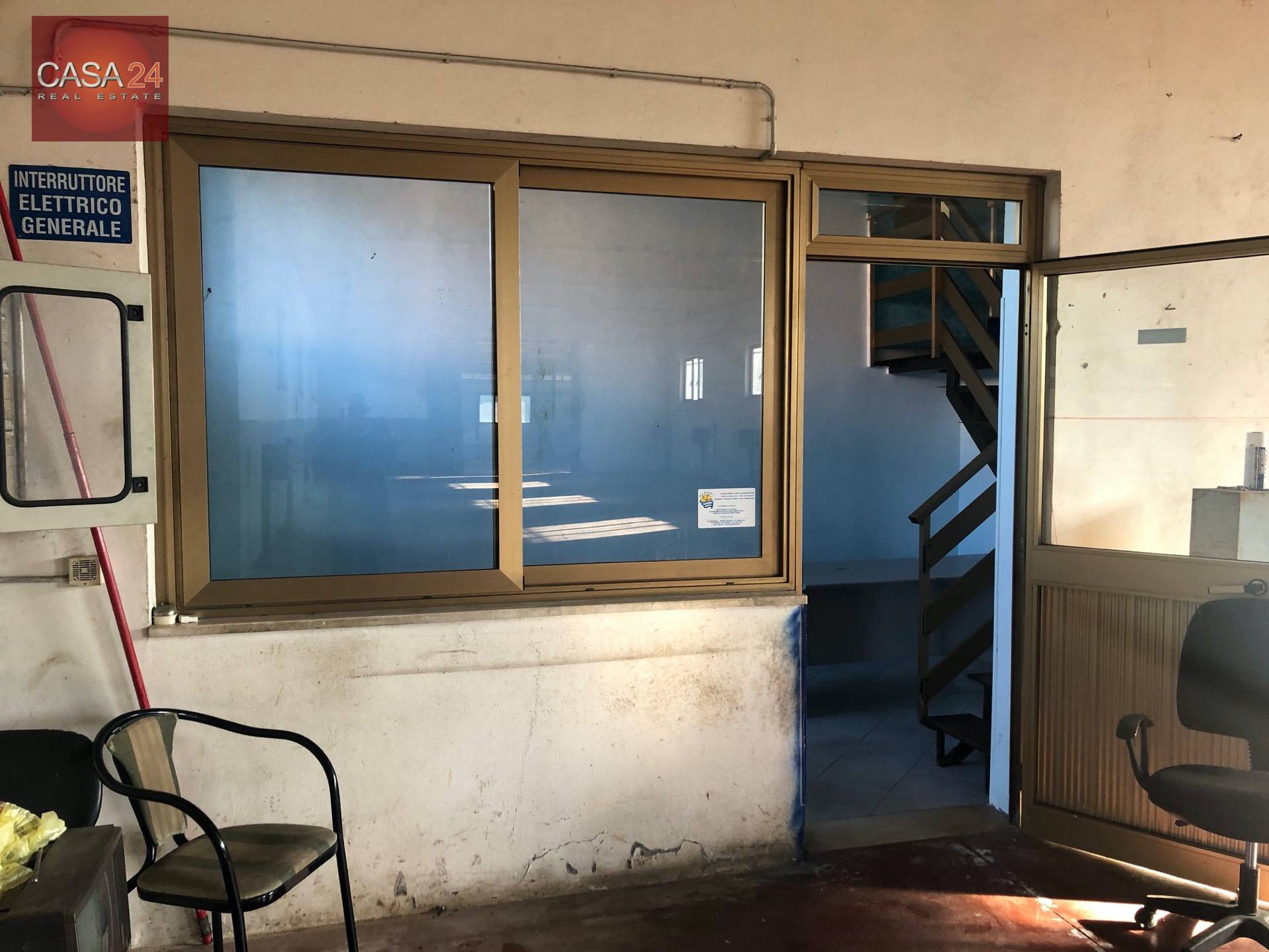 Capannone Artigianale in vendita a Sabaudia, Colle D'Alba