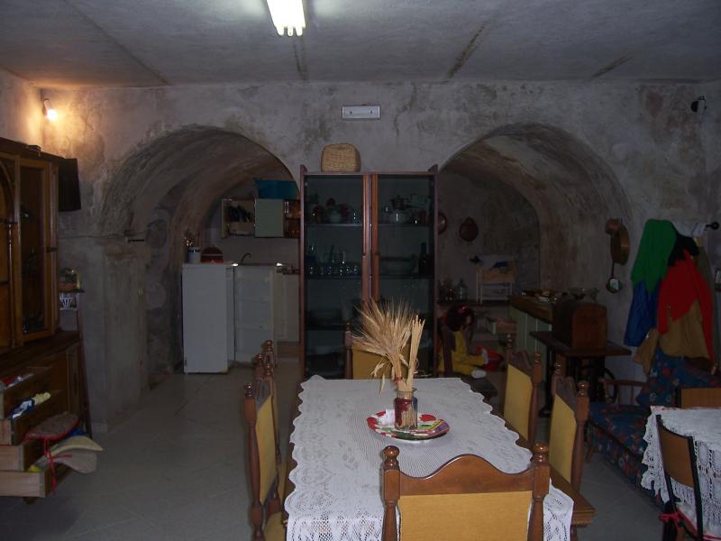 Rustico in vendita a Sermoneta