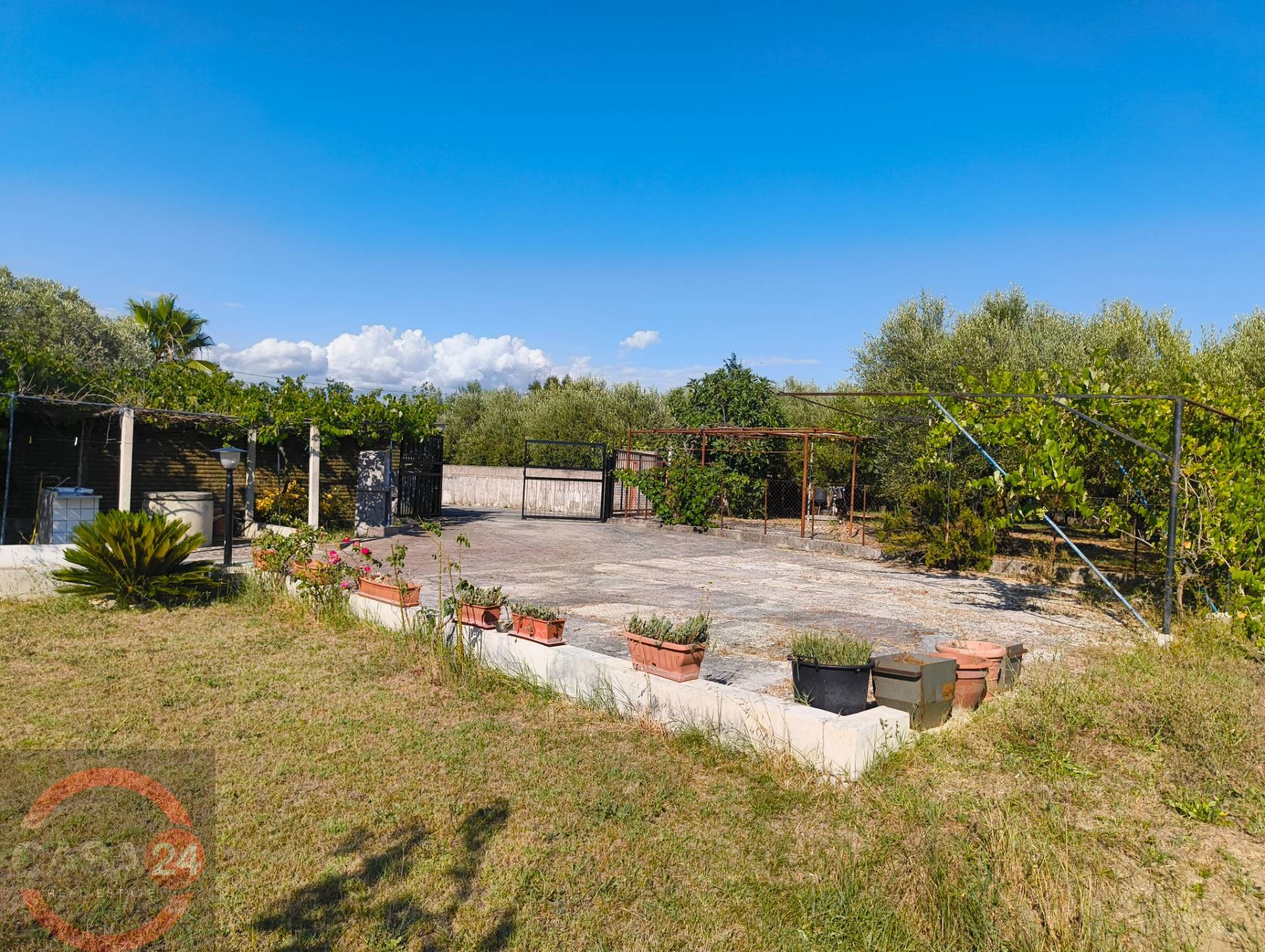 Casa singola in vendita a Latina