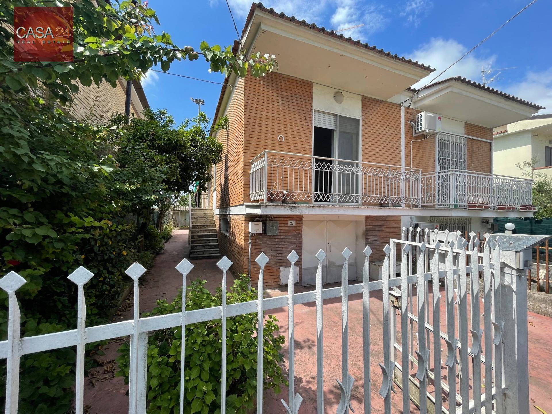 Villette a schiera in vendita a Latina, Borgo Piave