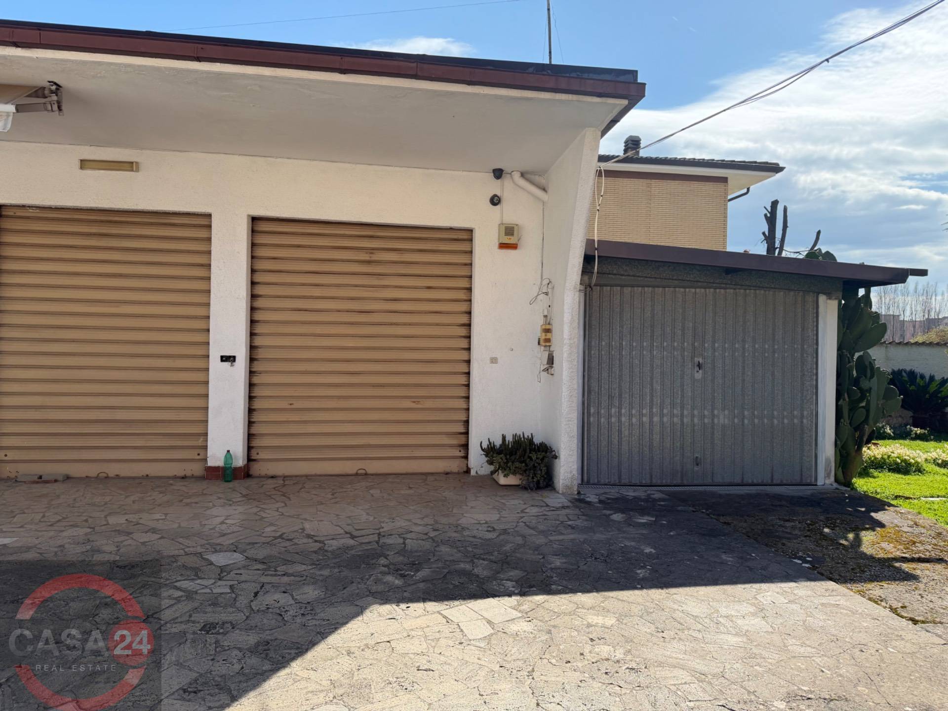 Villa in vendita a Latina, Latina Scalo