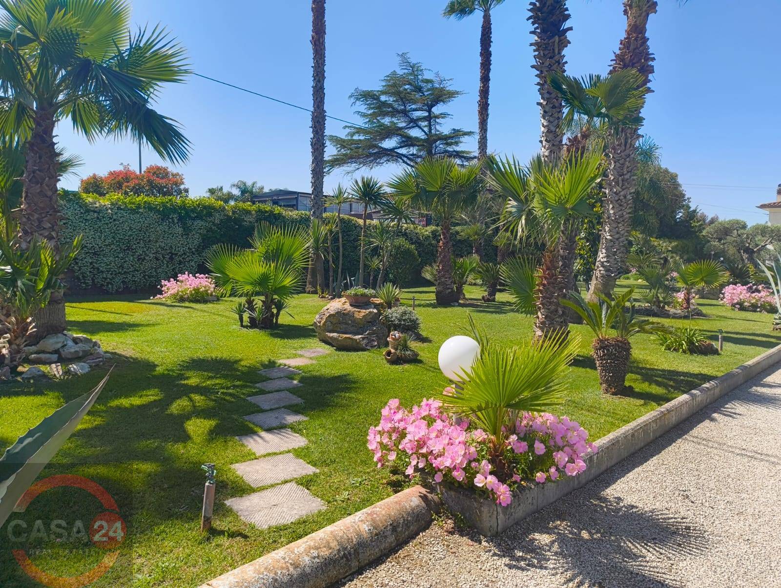 Villa in vendita a Latina, Borgo San Michele