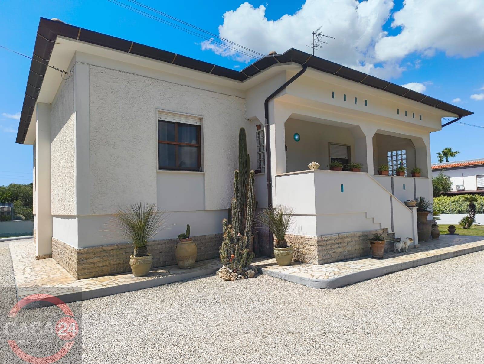 Villa in vendita a Latina, Borgo San Michele