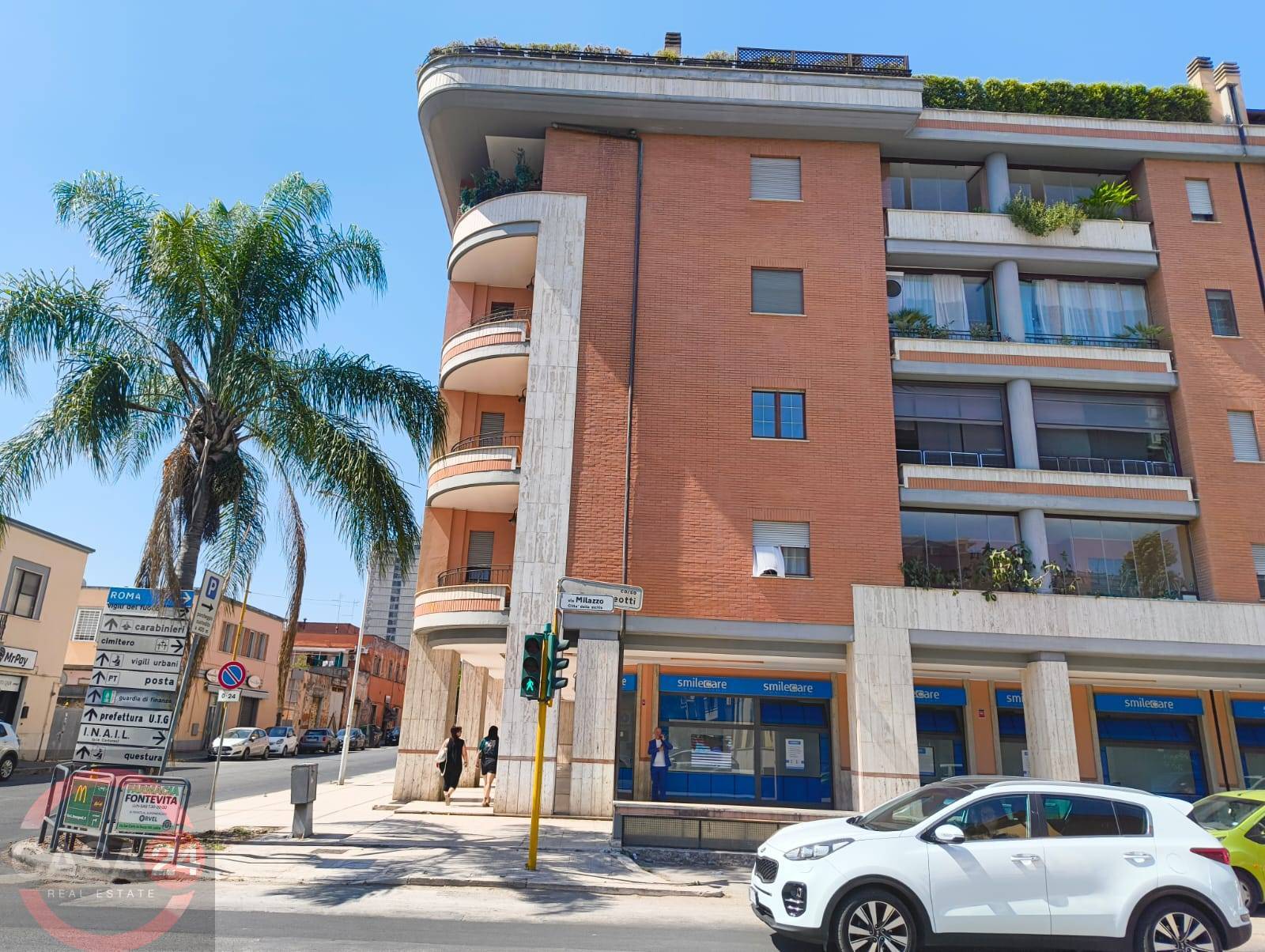 Appartamento in vendita a Latina, R0 Zona Centrale
