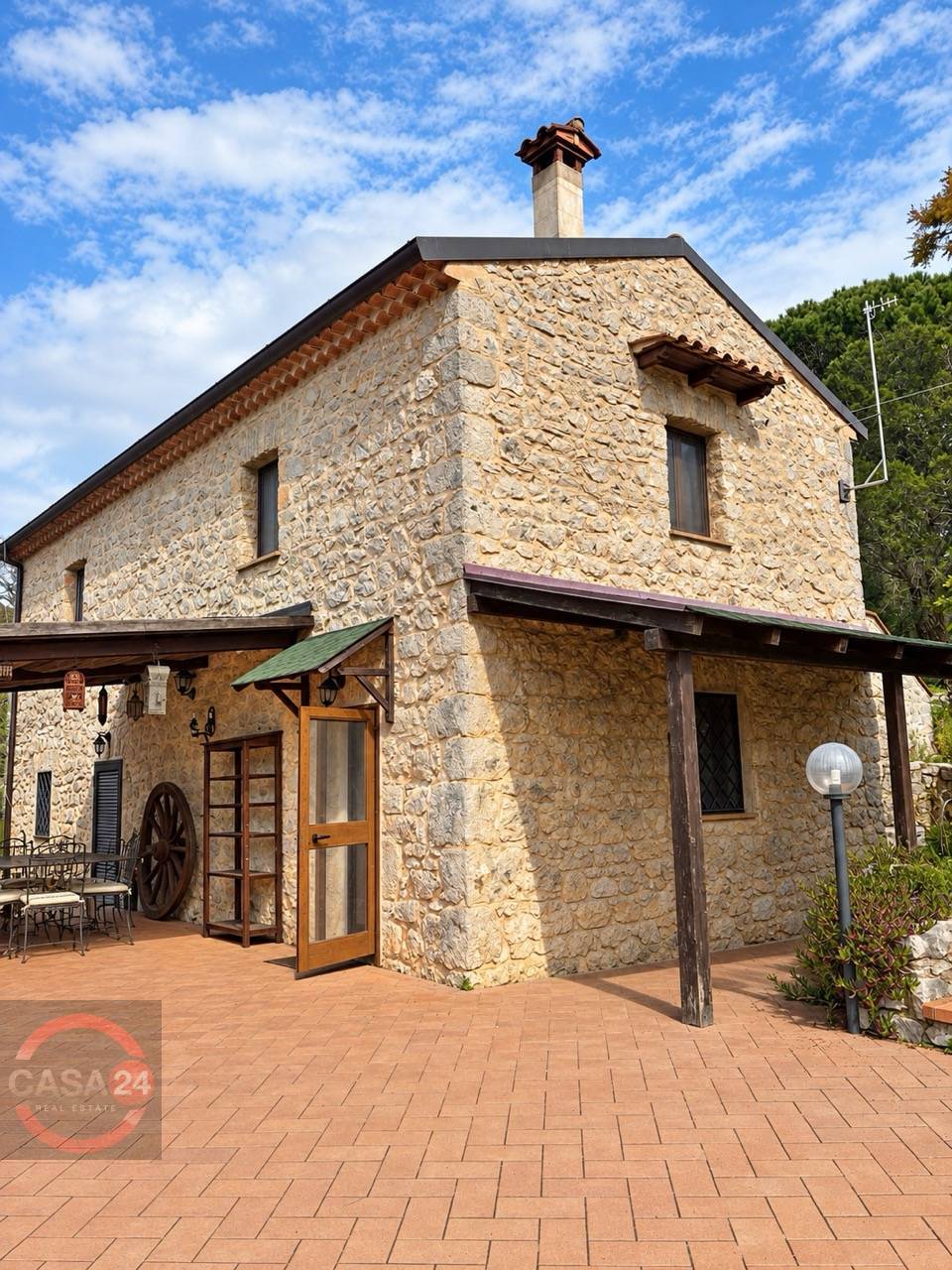 Casale - Rustico in vendita a Terracina