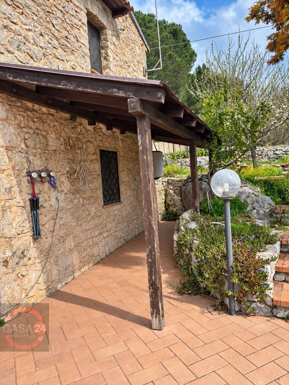 Casale - Rustico in vendita a Terracina
