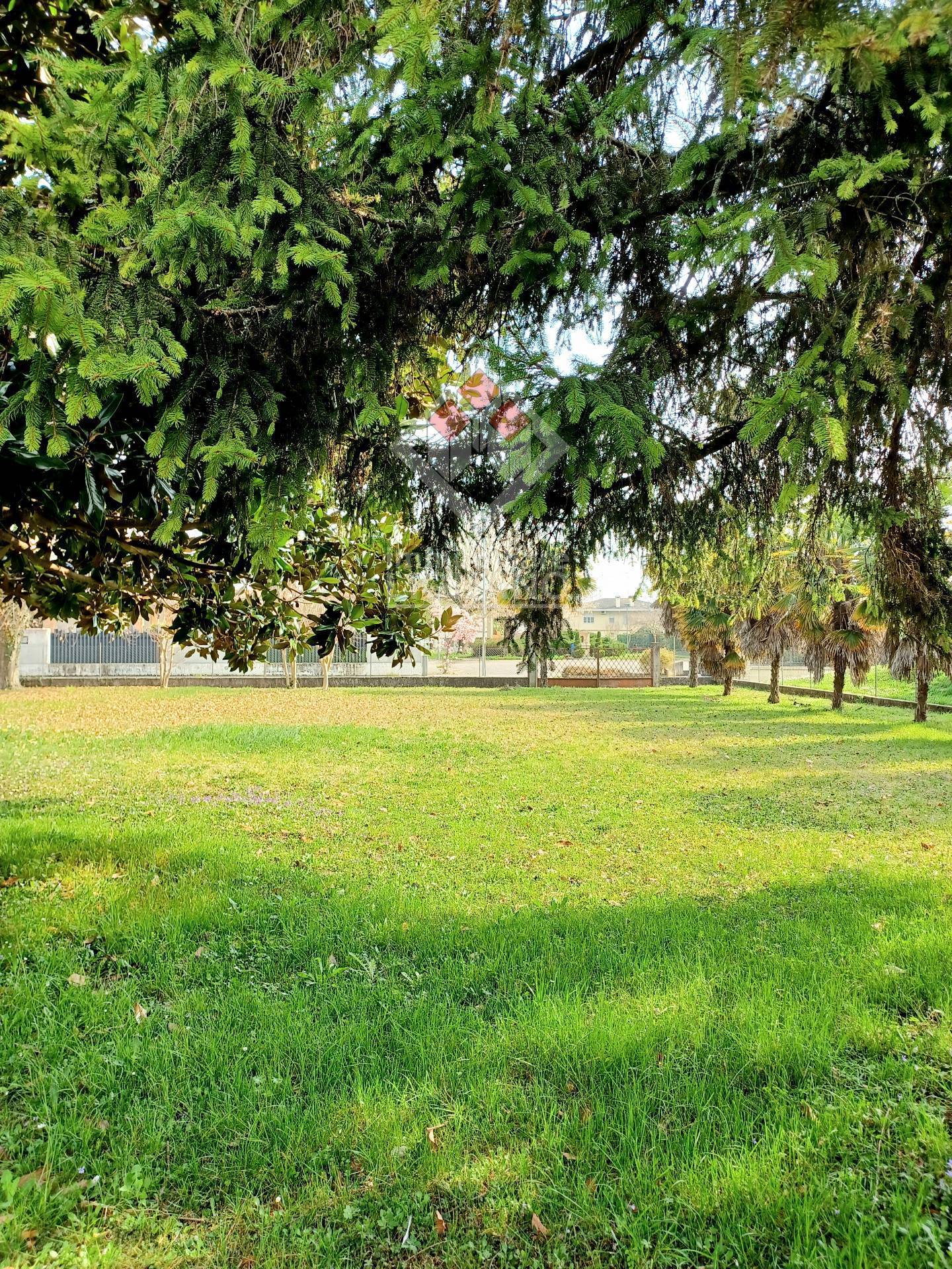 Terreno edificabile in vendita a Ronchis