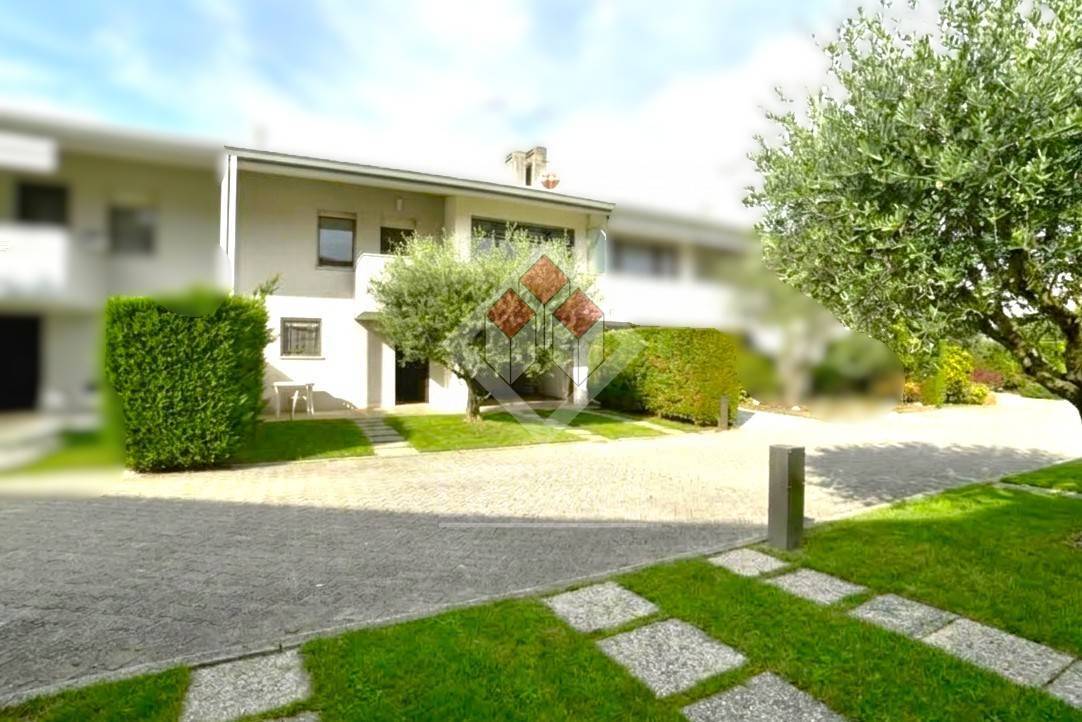 Villette a schiera in vendita a Latisana, Centro