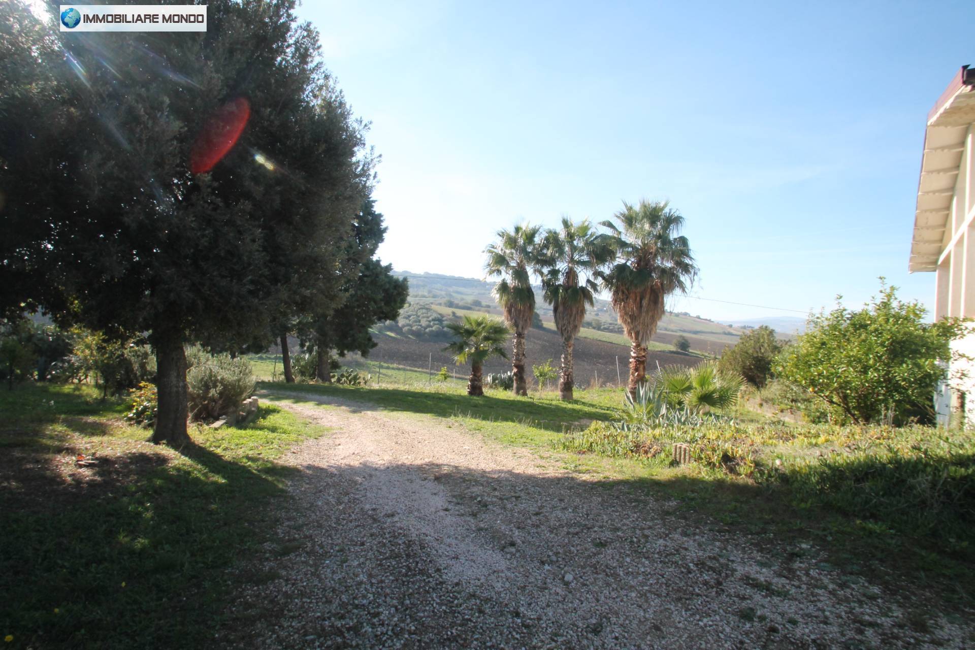 Casale in vendita a Guglionesi