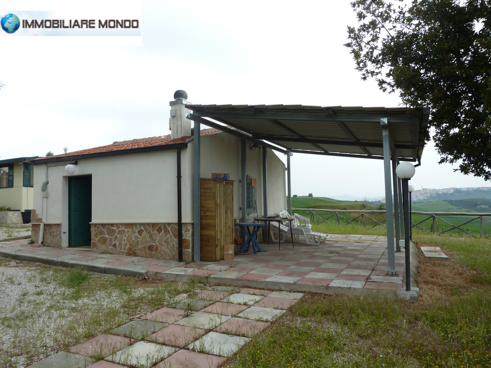 Casale in vendita a Montenero di Bisaccia