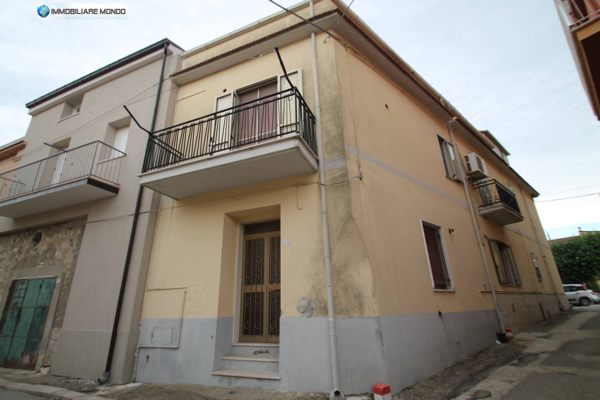 Casa singola in vendita a Ururi