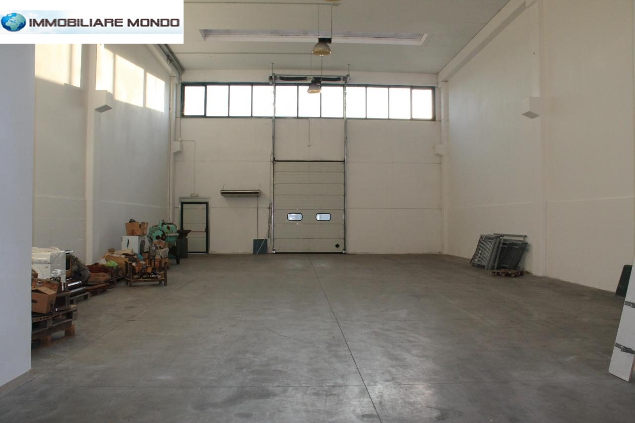 Capannone in vendita a Termoli