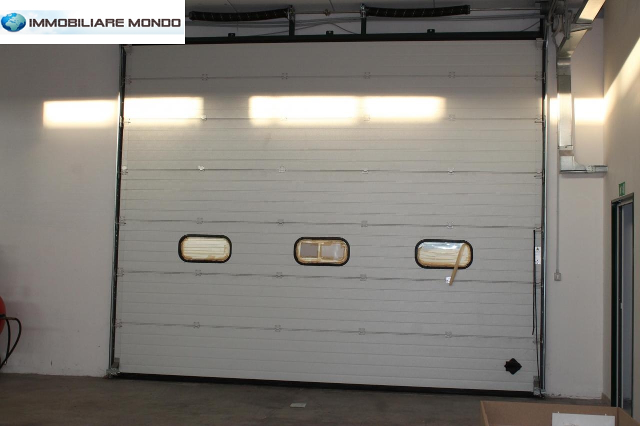 Capannone in vendita a Termoli