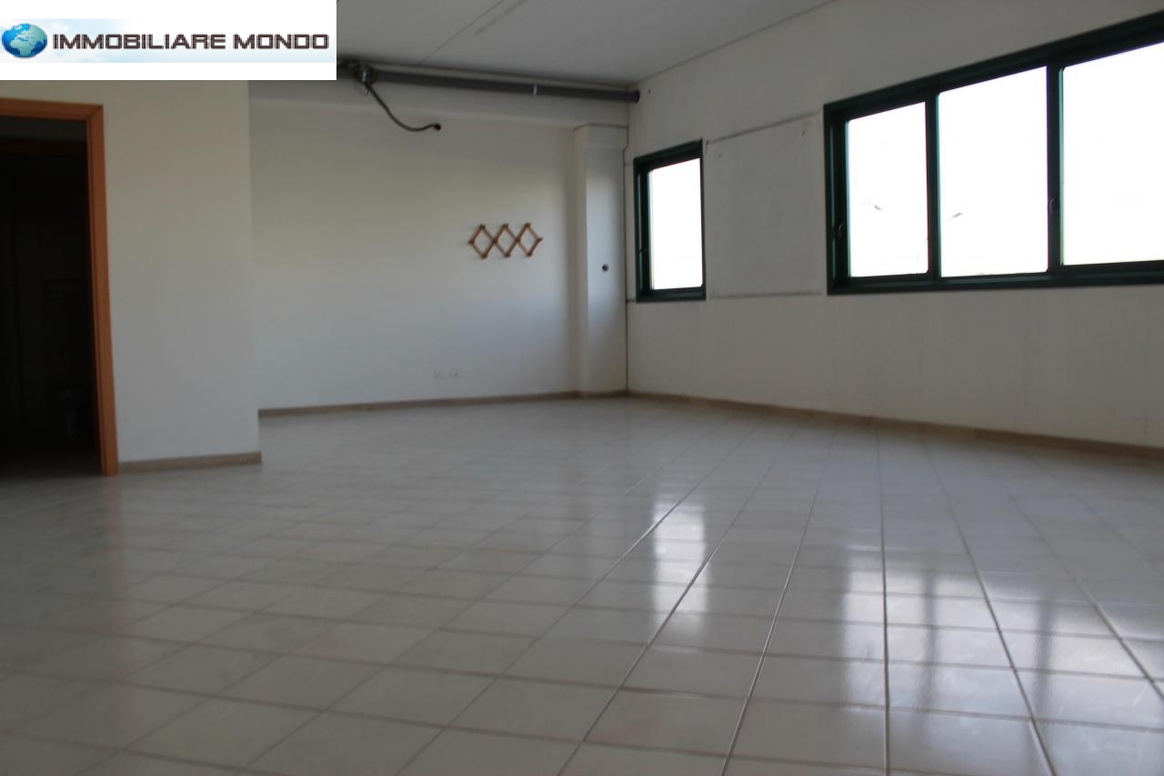 Capannone in vendita a Termoli