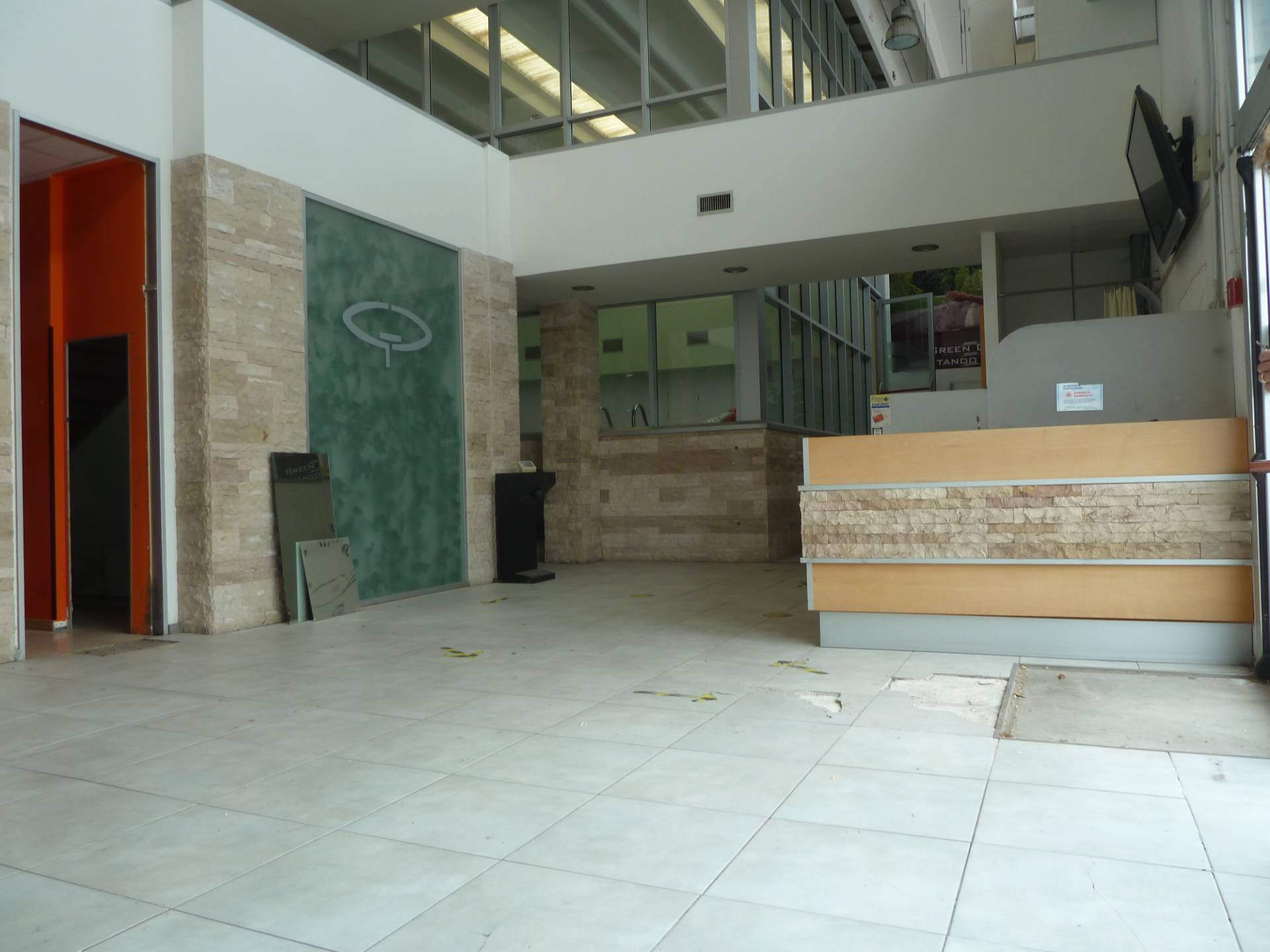 Locale commerciale in affitto a Termoli