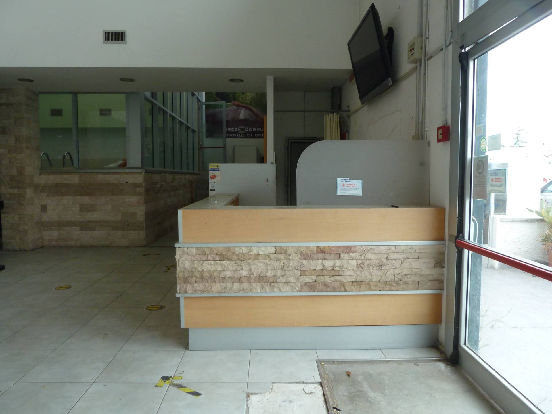 Locale commerciale in affitto a Termoli