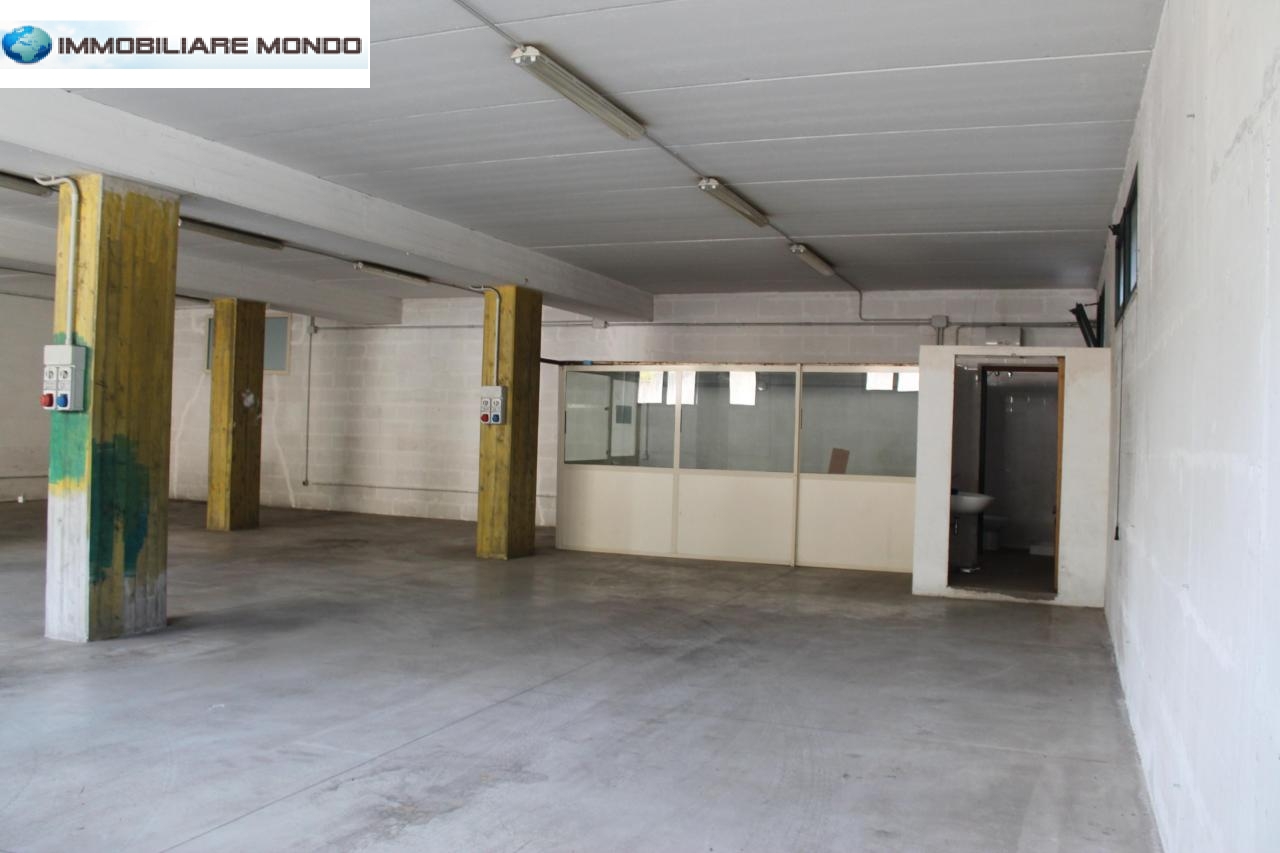 Capannone in affitto a Termoli