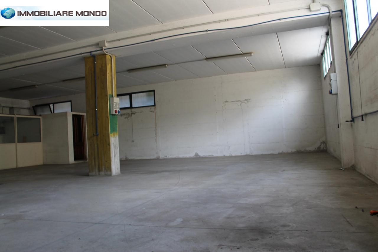 Capannone in affitto a Termoli